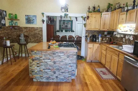 109 S Mceuen Avenue Earlington KY 42410