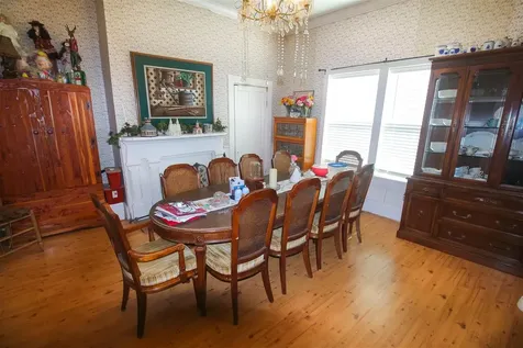 109 S Mceuen Avenue Earlington KY 42410