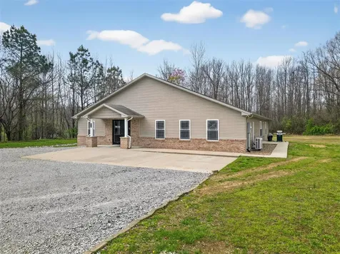 615 S 2nd Street Central City KY 42330