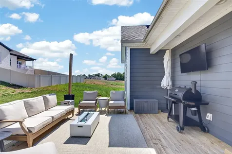 2061 Annapolis Lane Bowling Green KY 42103