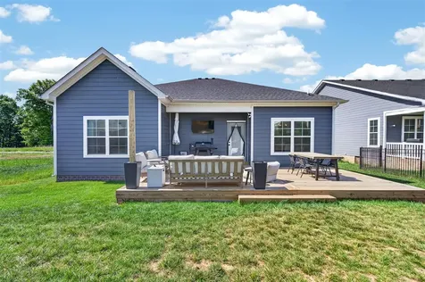 2061 Annapolis Lane Bowling Green KY 42103