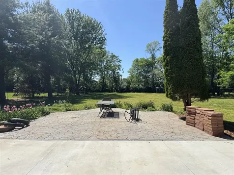 473 Birchwood Drive Bowling Green KY 42104