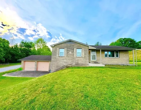 6236 State Route 176 Drakesboro KY 42337