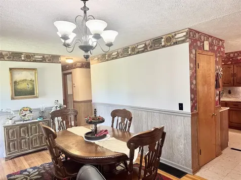 6236 State Route 176 Drakesboro KY 42337