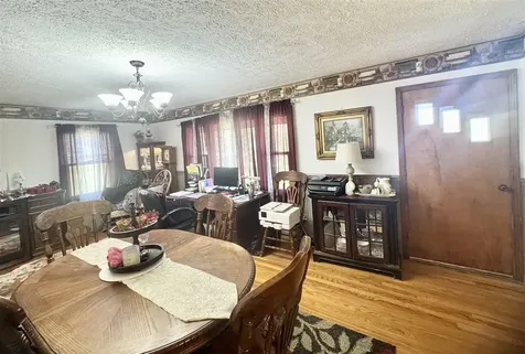 6236 State Route 176 Drakesboro KY 42337