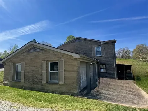 6236 State Route 176 Drakesboro KY 42337