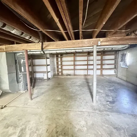 6236 State Route 176 Drakesboro KY 42337
