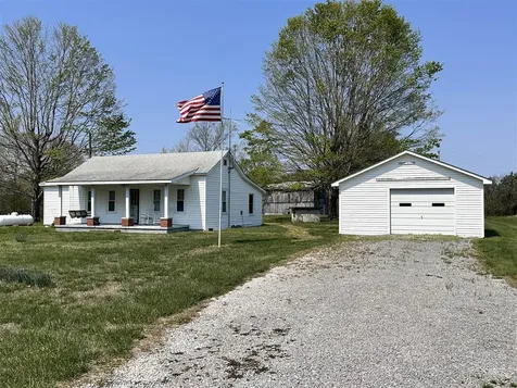 1474 Crow Road Glasgow KY 42141