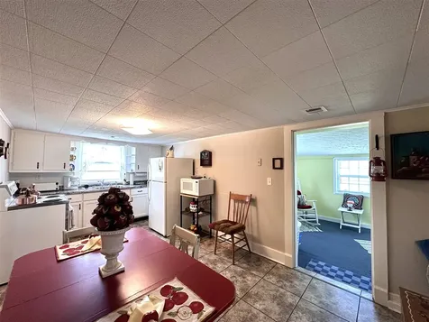 1474 Crow Road Glasgow KY 42141