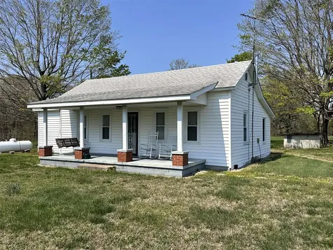 1474 Crow Road Glasgow KY 42141