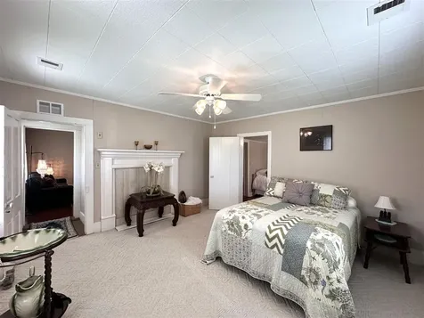 1474 Crow Road Glasgow KY 42141