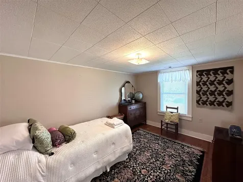 1474 Crow Road Glasgow KY 42141