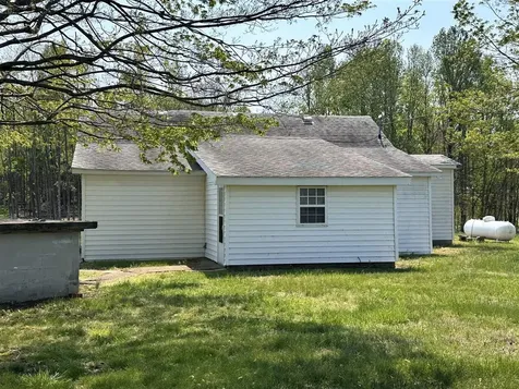 1474 Crow Road Glasgow KY 42141