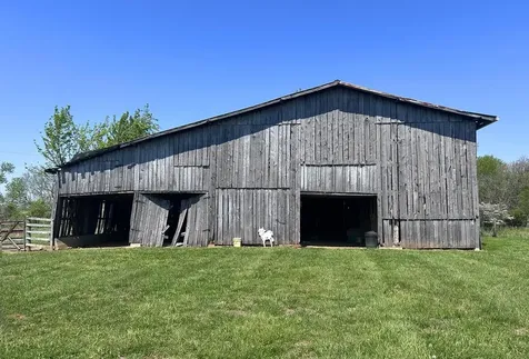 3230 Rex Road Hardyville KY 42746