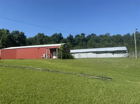 7111 S Highway 431 Belton KY 42324