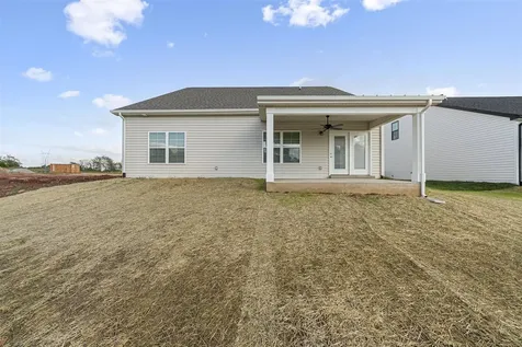 1383 Rhythm Lane Bowling Green KY 42101