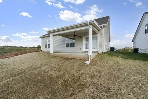 1383 Rhythm Lane Bowling Green KY 42101