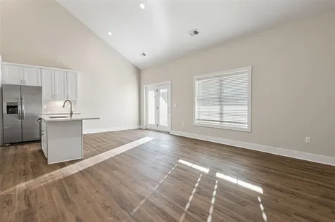 1383 Rhythm Lane Bowling Green KY 42101