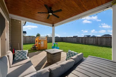 637 Boston Park Drive Bowling Green KY 42103