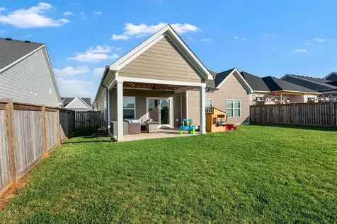 637 Boston Park Drive Bowling Green KY 42103