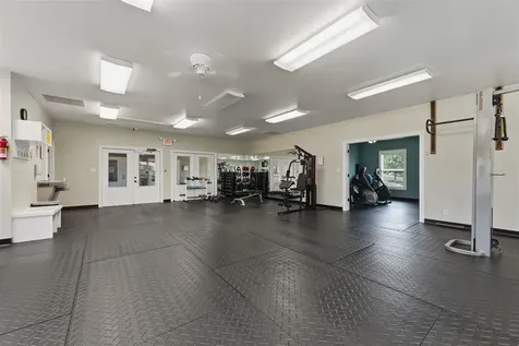 637 Boston Park Drive Bowling Green KY 42103