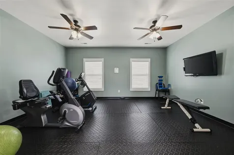 637 Boston Park Drive Bowling Green KY 42103