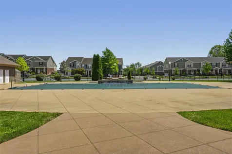 637 Boston Park Drive Bowling Green KY 42103