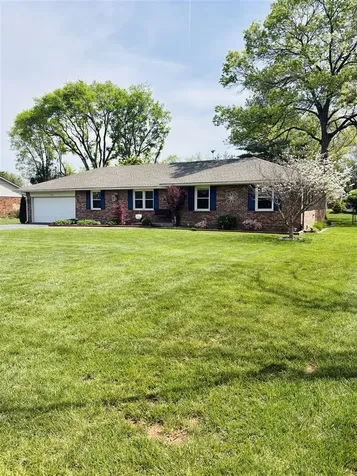 2428 Tipperary Drive Bowling Green KY 42104