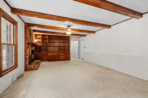 518 Drakesborough Drive Bowling Green KY 42103