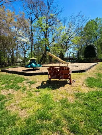 518 Drakesborough Drive Bowling Green KY 42103