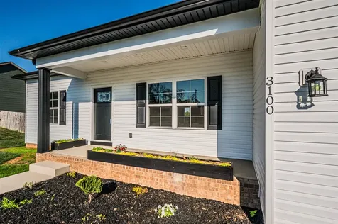 3100 Laredo Drive Bowling Green KY 42101