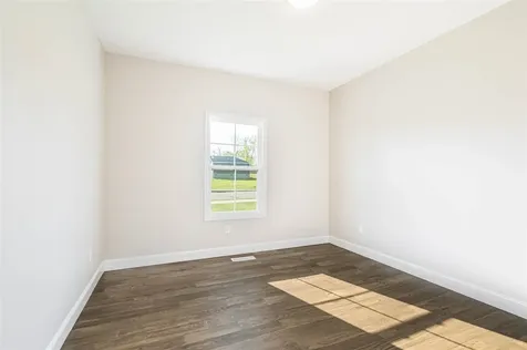 3100 Laredo Drive Bowling Green KY 42101
