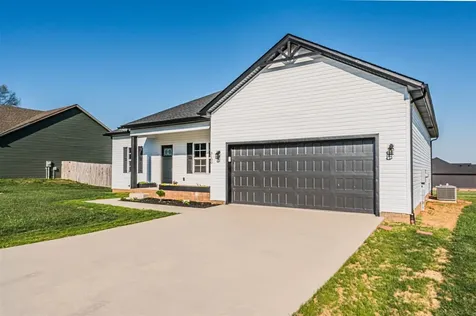 3100 Laredo Drive Bowling Green KY 42101