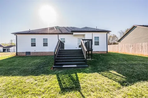 3100 Laredo Drive Bowling Green KY 42101