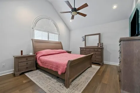 11 Whispering Pine Lane Scottsville KY 42164