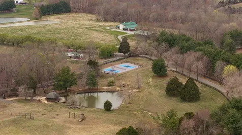 11 Whispering Pine Lane Scottsville KY 42164