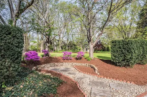 481 Birchwood Drive Bowling Green KY 42104