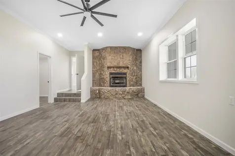 5427 Penns Chapel Road Bowling Green KY 42101