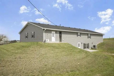 5427 Penns Chapel Road Bowling Green KY 42101