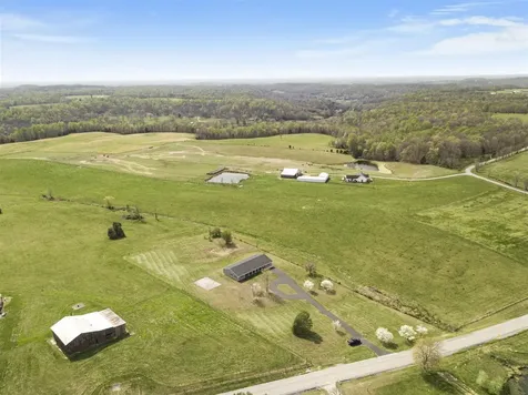 5427 Penns Chapel Road Bowling Green KY 42101