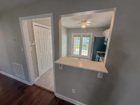 1635 Pleasant Way Bowling Green KY 42104