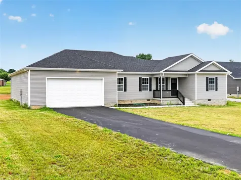129 Windhaven Street Russellville KY 42276