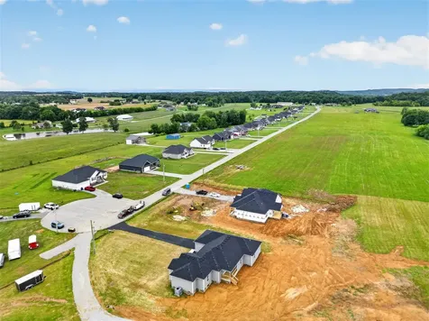 129 Windhaven Street Russellville KY 42276