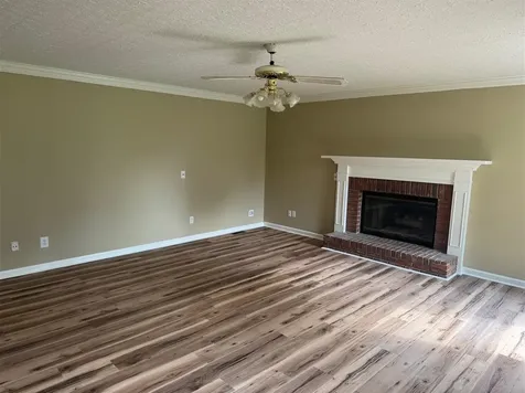 163 Shaker Mill Bend Road Bowling Green KY 42103