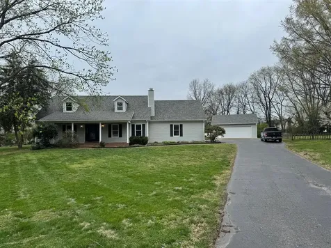 163 Shaker Mill Bend Road Bowling Green KY 42103