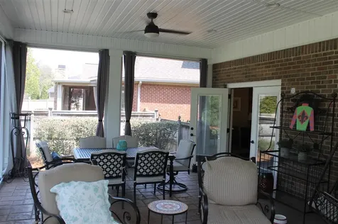 968 Threewood Circle Bowling Green KY 42103