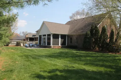 968 Threewood Circle Bowling Green KY 42103