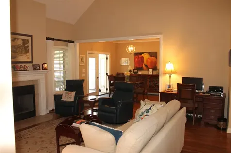 968 Threewood Circle Bowling Green KY 42103