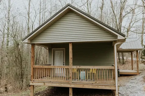 896 Wilderness Road Mammoth Cave KY 42259