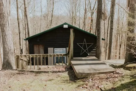 896 Wilderness Road Mammoth Cave KY 42259